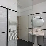 아파트 Appartements Rue Bonaparte, Quartier Citadelle Place Foch *